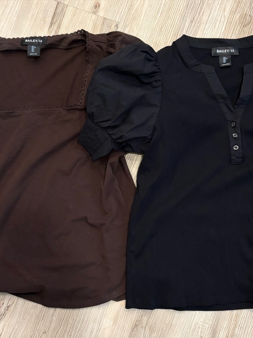 (Lot of 2) Bailey 44 Brown Square-Neck Puff Sleeve Blouse & V neck Puff Sleeve L